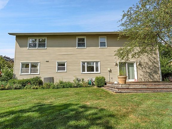 5th image of 163 W Garden Ct