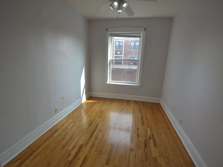 4601 Western — Photo 25