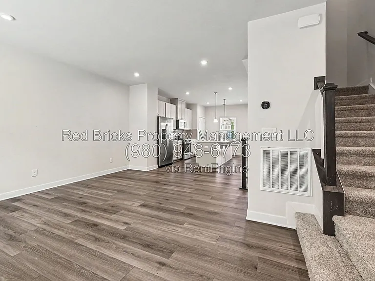 9342 Mallard Mills Dr — Photo 9