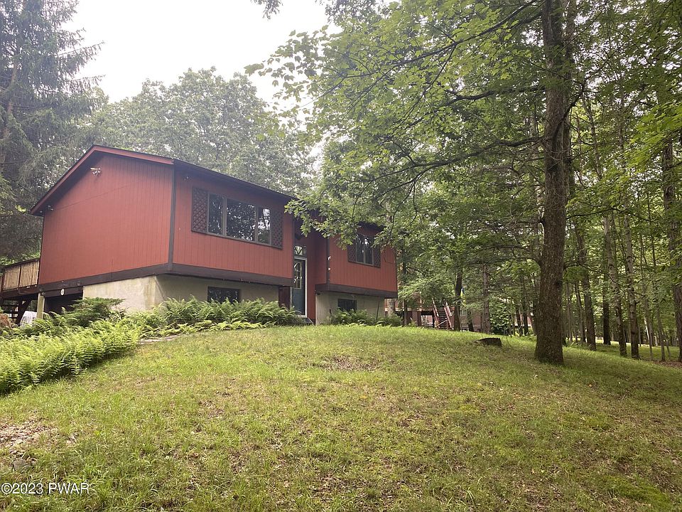 2nd image of 107 Upper Spruce Ct