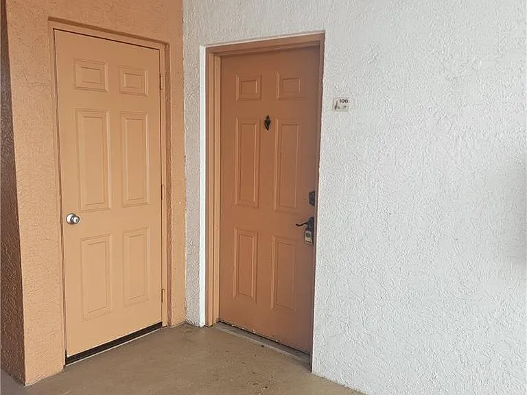 6490 Aragon Way #106 — Photo 3
