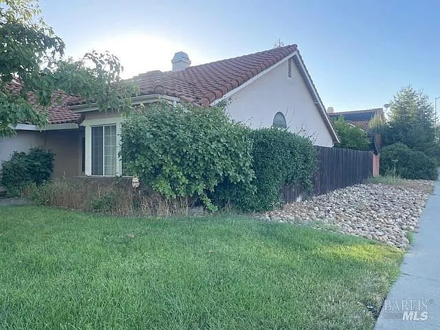 900 Quate Ct — Photo 21