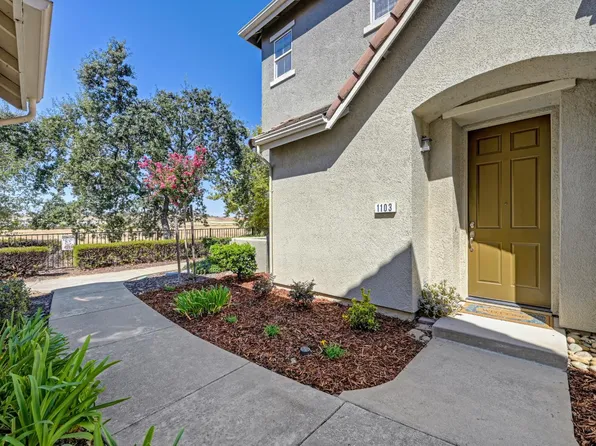 1103 Esplanade Cir, Folsom, CA 95630