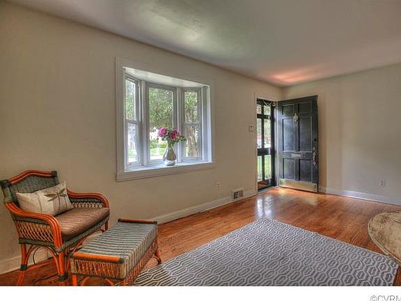 4th image of 4618 Park Ave