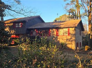 562 Gregg Dr SW, Lilburn, GA 30047