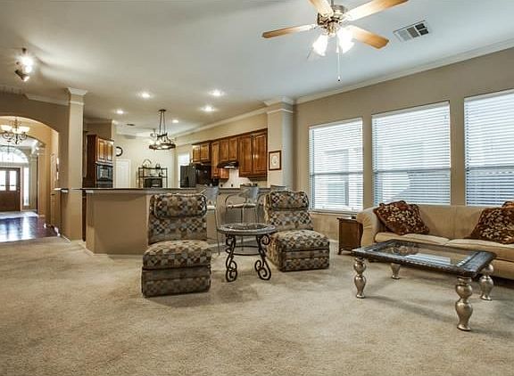 3rd image of 7030 Belteau Ln