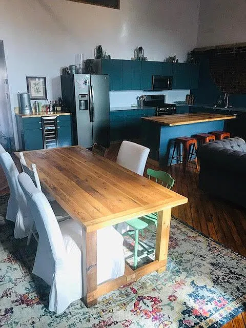 2 bed, 2.5 bath, 1600 sqft, $2,000 — Photo 3