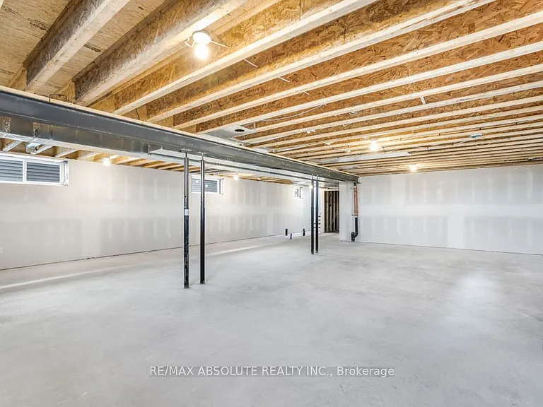 399 Sterling Ave — Photo 20