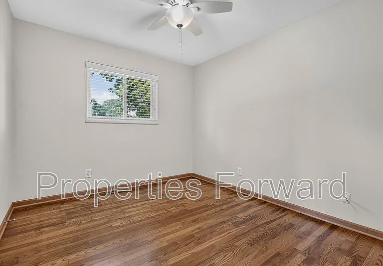 3127 Thomas Ave — Photo 25