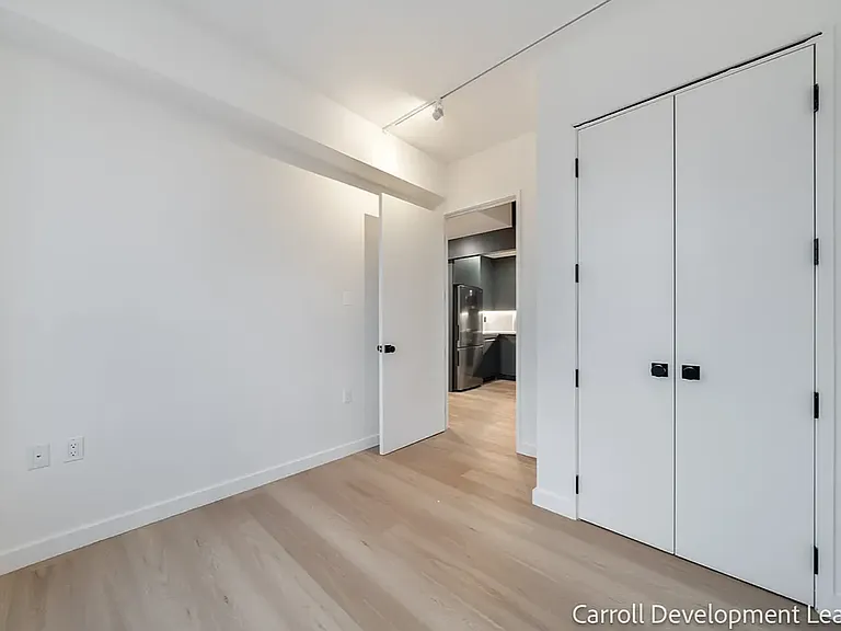 931 Carroll St #C1213 — Photo 11
