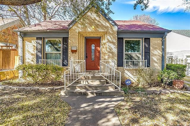 1st image of 4032 El Campo Ave