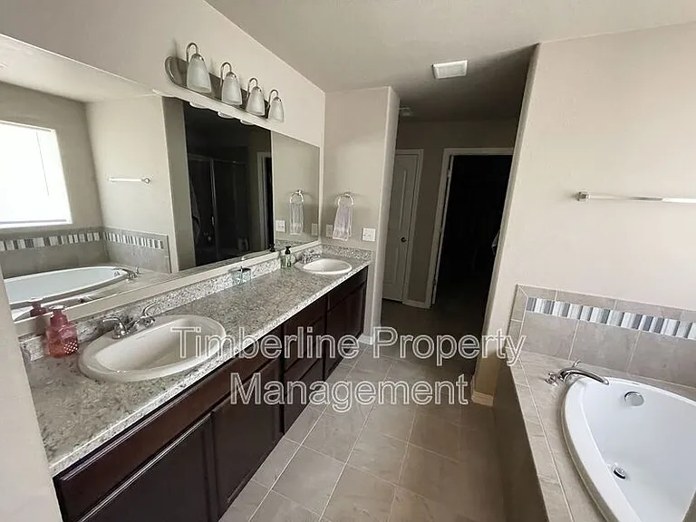 4370 Prairie Agate Dr — Photo 20