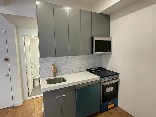 Rented by LG Fairmont Group | media 15