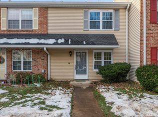 206 Applegate Ln #206, East Brunswick, NJ 08816