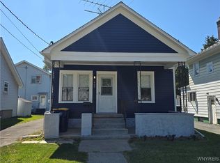 409 Hawley St, Lockport, NY 14094