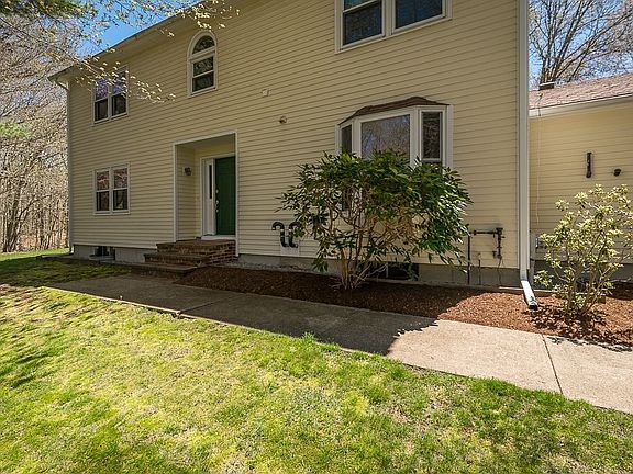 5th image of 14 Appaloosa Ln