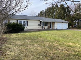 7613 Roder Pkwy, Ontario, NY 14519