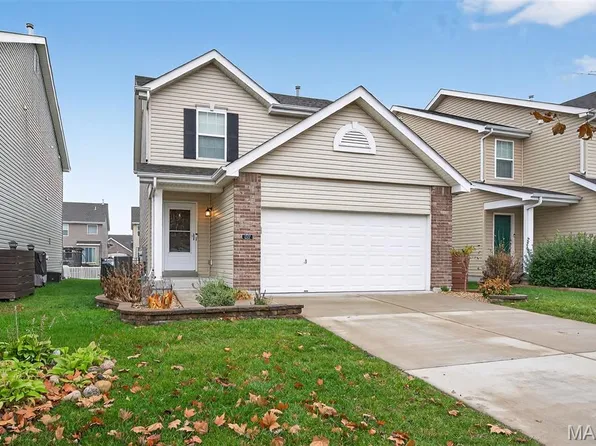 3357 Charlestowne Crossing Dr, Saint Charles, MO 63301