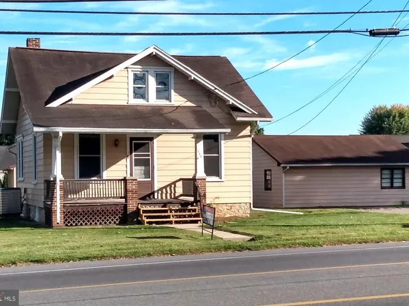 1966 Philadelphia Ave, Chambersburg, PA 17201