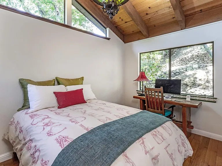 Portola Green Cir — Photo 8
