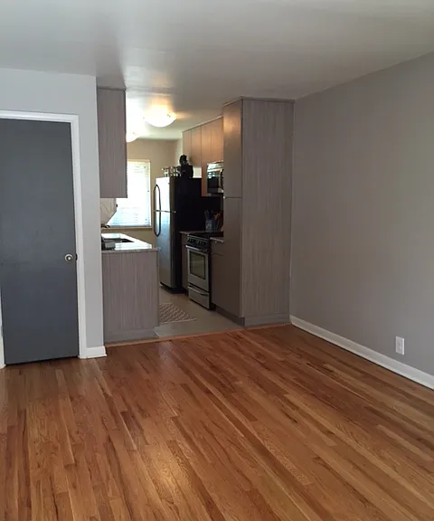 24 N Washington St #D — Photo 2