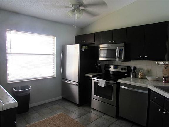 3rd image of 607 Baldwin Dr