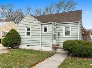 1207 W Jefferson St, Joliet, IL 60435