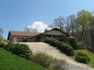 264 Clearview Dr, Waynesville, NC 28785