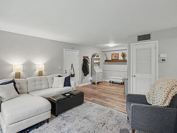 5th image of 21 Vaughns Gap Rd APT 149