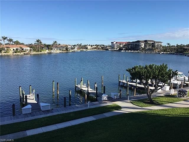 1st image of 591 Seaview Ct APT A305