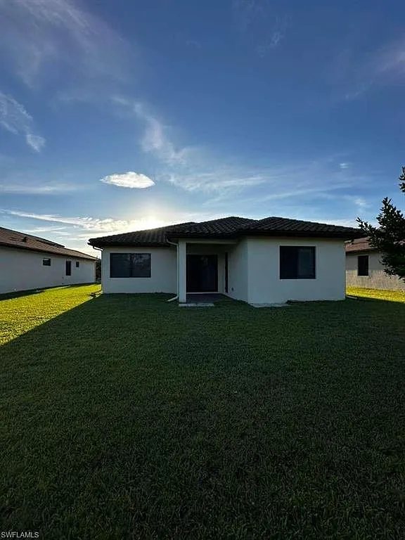 Building Photo - 4881 Gambero Way Ave
