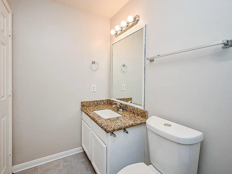 6127 Yorkglen Manor Ln — Photo 17