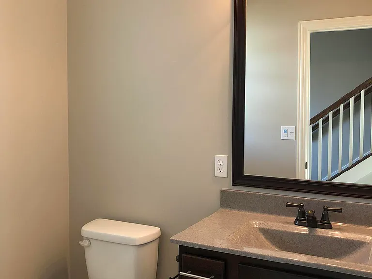 7414 Pemberton Dr — Photo 10