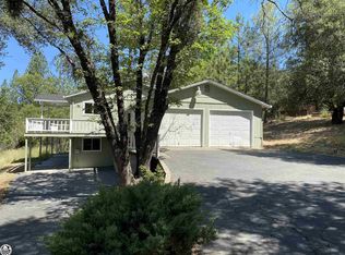 21810 Phoenix Lake Rd, Sonora, CA 95370