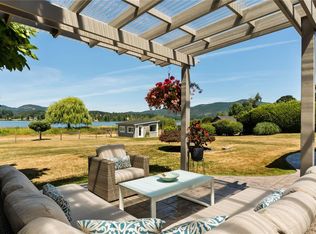1717 Westlock Rd, North Cowichan, BC V9L5N8