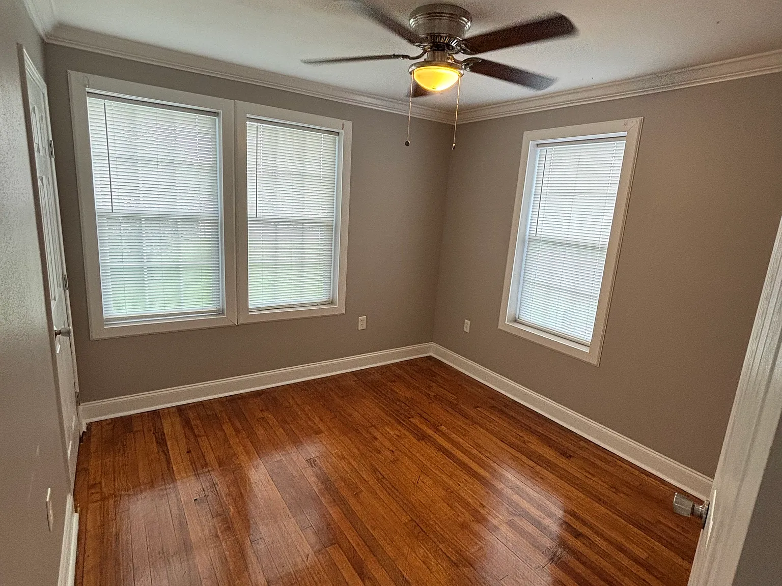 2 bed, 750 sqft, $850 — Photo 3