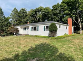 62 Kreag Rd, Fairport, NY 14450