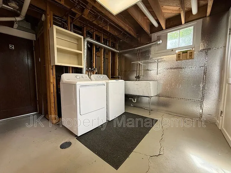2217 1st Ave S — Photo 20