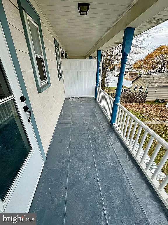 2 bed, 1100 sqft, $1,425 — Photo 2