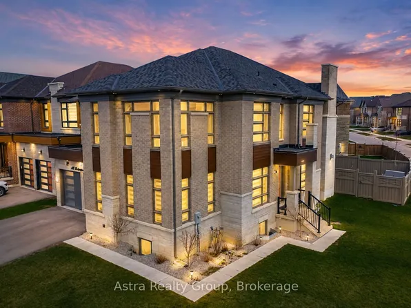 143 Ballantyne Blvd, Vaughan, ON L3L 0E6