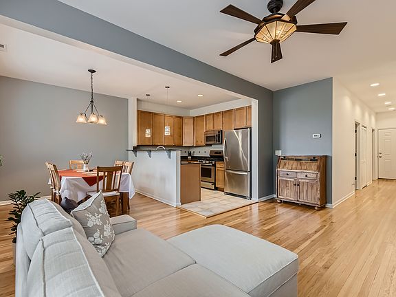 5th image of 2549 W Ainslie St #3