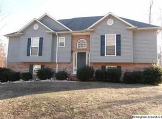 345 Wooden Trace Cir, Springville, AL 35146