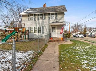 818 Hewitt St, Neenah, WI 54956