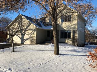 9001 Ashley Ter N, Brooklyn Park, MN 55443