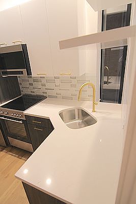 4th image of 354 S 1st St #3B