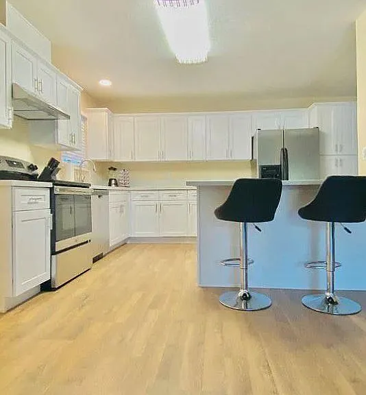 6320 Shawnee Ave — Photo 2
