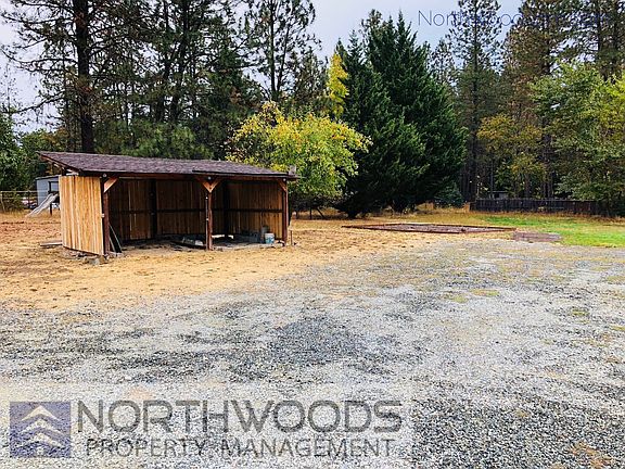 3rd image of 5171 New Hope Rd #B