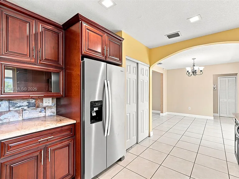 2220 De Soto Dr — Photo 11