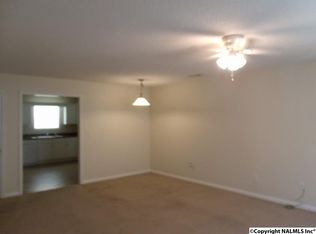 218 1st Ave NE, ARAB, AL 35016