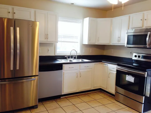 1108 Misty Harbor Ct, Virginia Beach, VA 23454